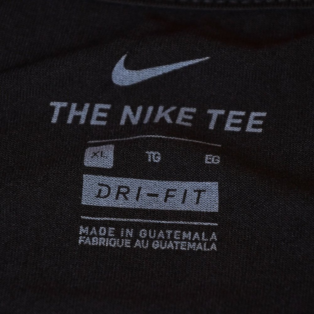 Nike Dri Fit short sleeve training t-shirt (black)- XL - Picture 11 of 13